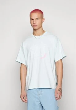 Converse Pride Together Unisex - Print T-Shirt - Aqua Mist -Converse Store 9b7195b414a7412fb94d97082faa1dc9