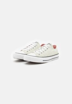 Converse Chuck Taylor All Star- Trainers - Summit Sage/Egret 8 Converse Chuck Taylor All Star- Trainers - Summit Sage/Egret -Converse Store 9c5e93bca69f4b2dadeeff97f0085eee