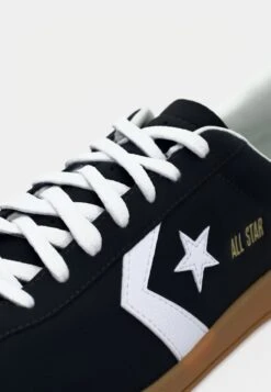 Converse CLASSIC TRAINER UNISEX - Trainers - Black/white -Converse Store 9ca0055baab940468ab533a6648c48e6