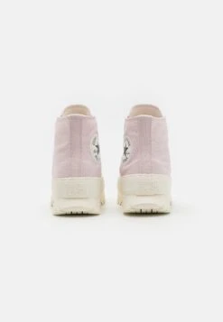 Converse Chuck Taylor All Star Lugged 2.0 Platform Unisex - High-Top Trainers - Barely Rose/Black/Egret -Converse Store 9ed1d81ad03a4b4fb26eafb60a64d378