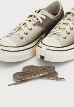 Converse FENG CHEN WANG CHUCK 70 UNISEX - Trainers - Brown/egret/black -Converse Store a3ea386150e642bca90e9c334d2b37d5