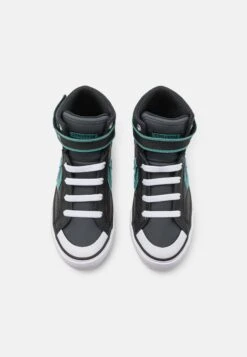 Converse Pro Blaze Strap Easy On Varsity Club Unisex - High-Top Trainers - Black/Algae Coast/White 9 Converse Pro Blaze Strap Easy On Varsity Club Unisex - High-Top Trainers - Black/Algae Coast/White -Converse Store a3ffff6bf88544c4955e66272128da6c