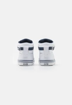 Converse Pro Blaze Strap Easy-On Varsity Club Unisex - High-Top Trainers - White/Navy 8 Converse Pro Blaze Strap Easy-On Varsity Club Unisex - High-Top Trainers - White/Navy -Converse Store a6643f194fe74c89af47ba539b182b42