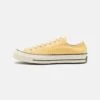Converse Chuck 70 Spring Color Unisex - Trainers