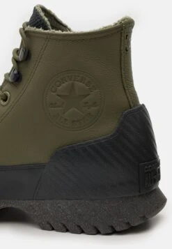 Converse Chuck Taylor All Star Lugged 2.0 Counter Climate Unisex - High-Top Trainers - Utility/Dark Smoke Grey/Black -Converse Store a8e7334698e94135ace8914464b80f0e