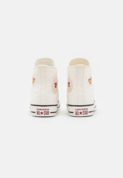Converse Chuck Taylor All Star - High-Top Trainers - Vintage White -Converse Store abf135707eee49e5a6d85e6712bc6b08