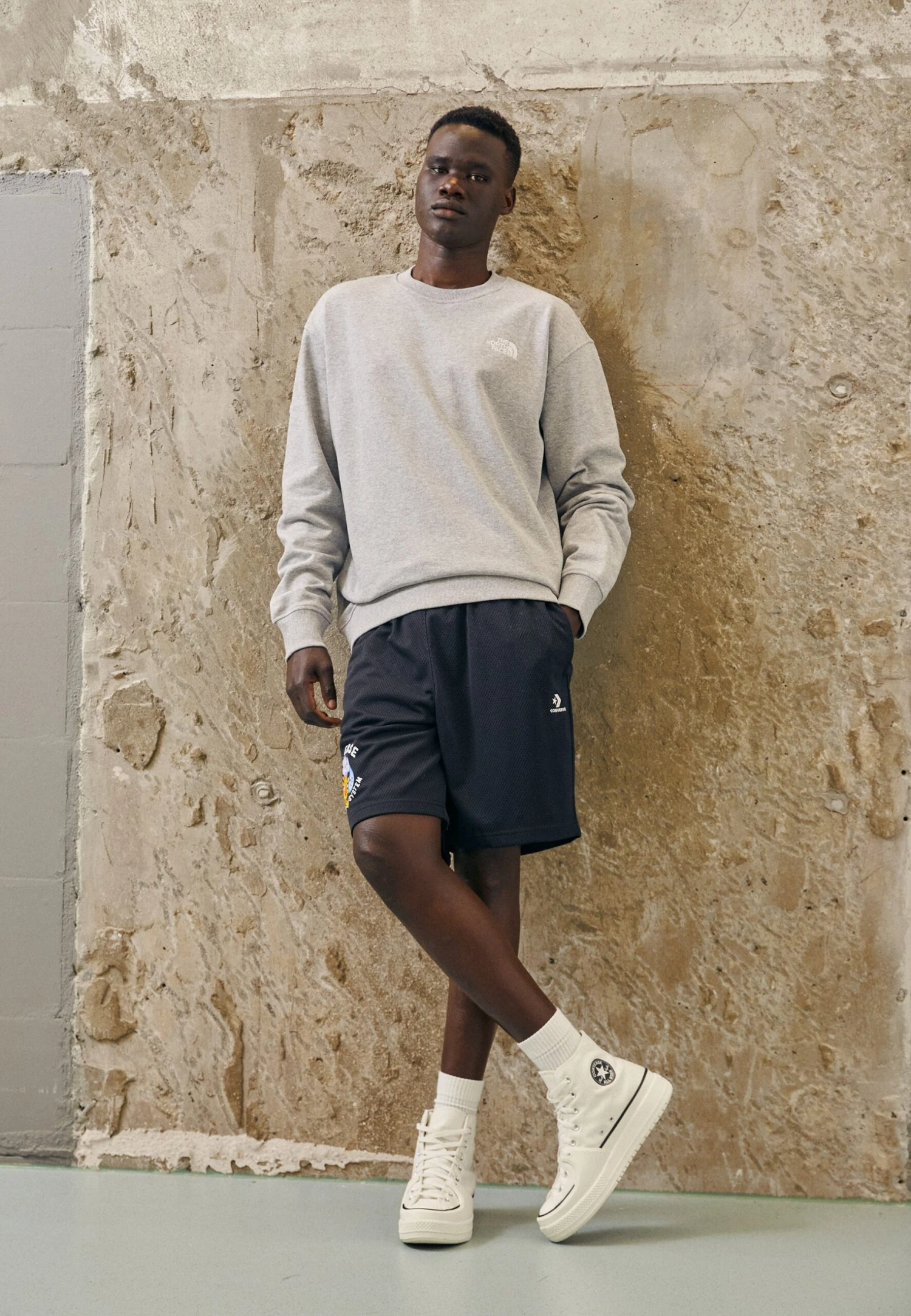 Converse Weather System Graphic - Tracksuit Bottoms - Black 2 Converse Weather System Graphic - Tracksuit Bottoms - Black - Image 2