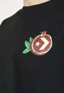 Converse Pomegranate Graphic - Print T-Shirt - Black -Converse Store adbe14346079472aace7a1c501d2939b