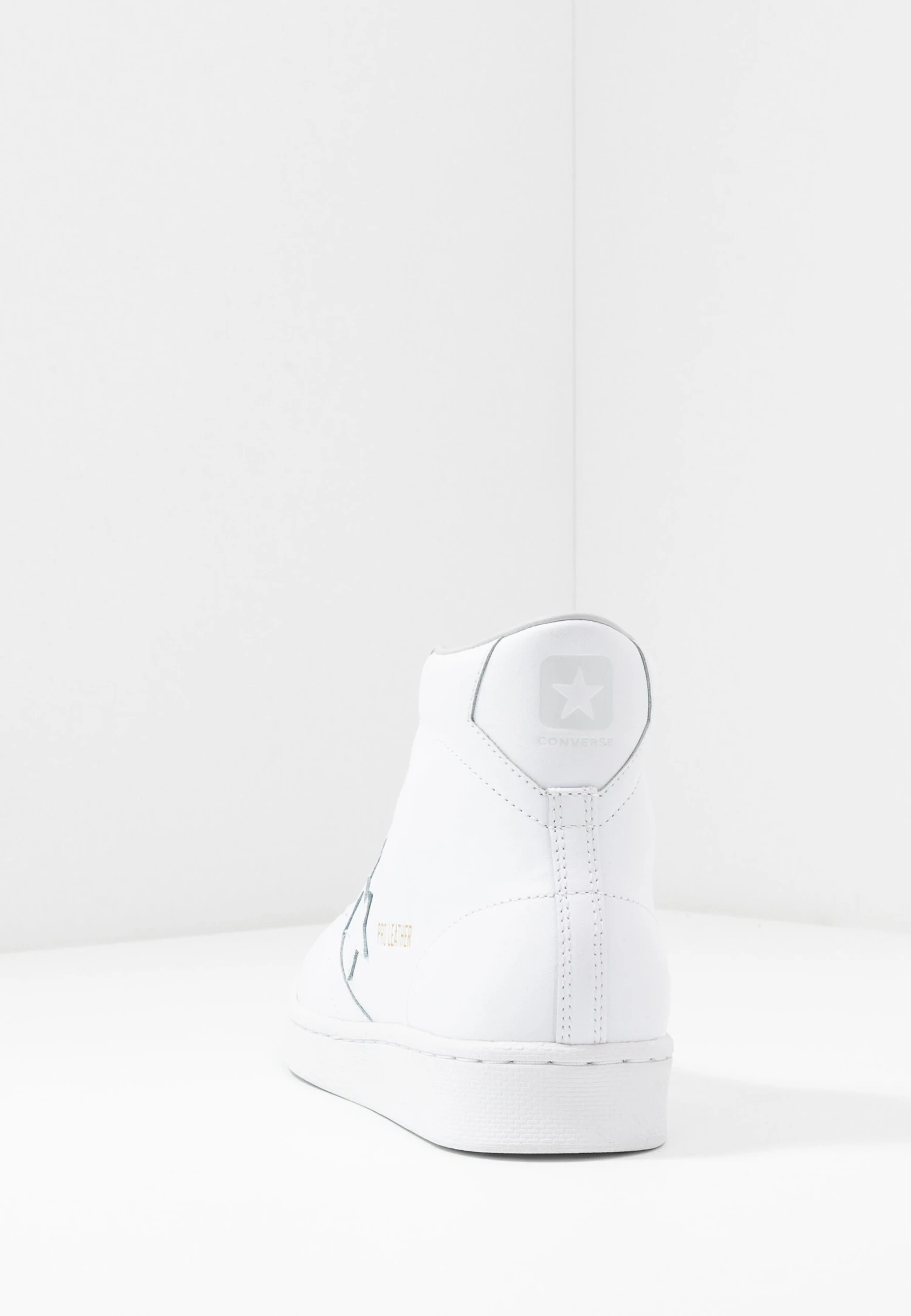 Converse Pro Leather - High-Top Trainers 4 Converse Pro Leather - High-Top Trainers - Image 4