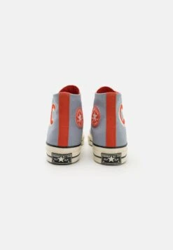 Converse Chuck 70 Letterman Unisex - High-Top Trainers - Heirloom Silver/Nomadic Rust -Converse Store b08ebcfee2f3459fae4365e1240d4ec2