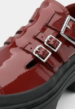 Converse CHUCK TAYLOR ALL STAR LUGGED HEEL MARY JANE PLATFORM - Slip-ons - Rottin Apple -Converse Store b6b0b127ee31411cb7d9ddc9b65ae400