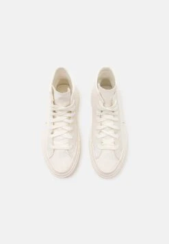 Converse Chuck Taylor All Star Cruise - High-Top Trainers - Off-White -Converse Store baa8f1e1733f4291ae59175370f3c1c3