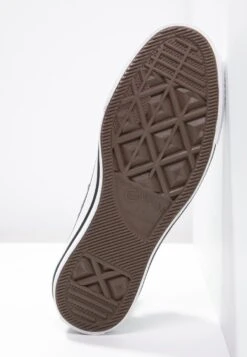 Converse Chuck Taylor All Star Ox Unisex - Trainers -Converse Store bbc6e1c59f2a4bdeb07968e506bb2a6b