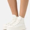 Converse Chuck Taylor All Star Modern Lift Platform- High-Top Trainers - Off White