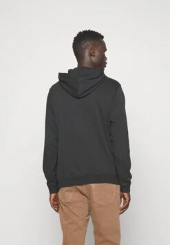 Converse Go To Star Chevron Hoodie Unisex - Sweatshirt - Black -Converse Store bec00717d44c43368b58324d8229768a