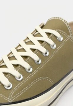 Converse CHUCK 70 UNISEX - Trainers - Swamp Core/egret/black 9 Converse CHUCK 70 UNISEX - Trainers - Swamp Core/egret/black -Converse Store c4346a6037af4e87a4a9112f78e16c9a