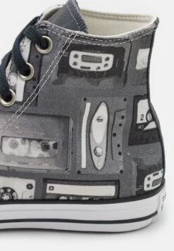 Converse Chuck Taylor All Star Unisex - High-Top Trainers - Black/Vintage White/Cyber Grey -Converse Store c46e3ce4b0d64796a0a57b338a76e3d0