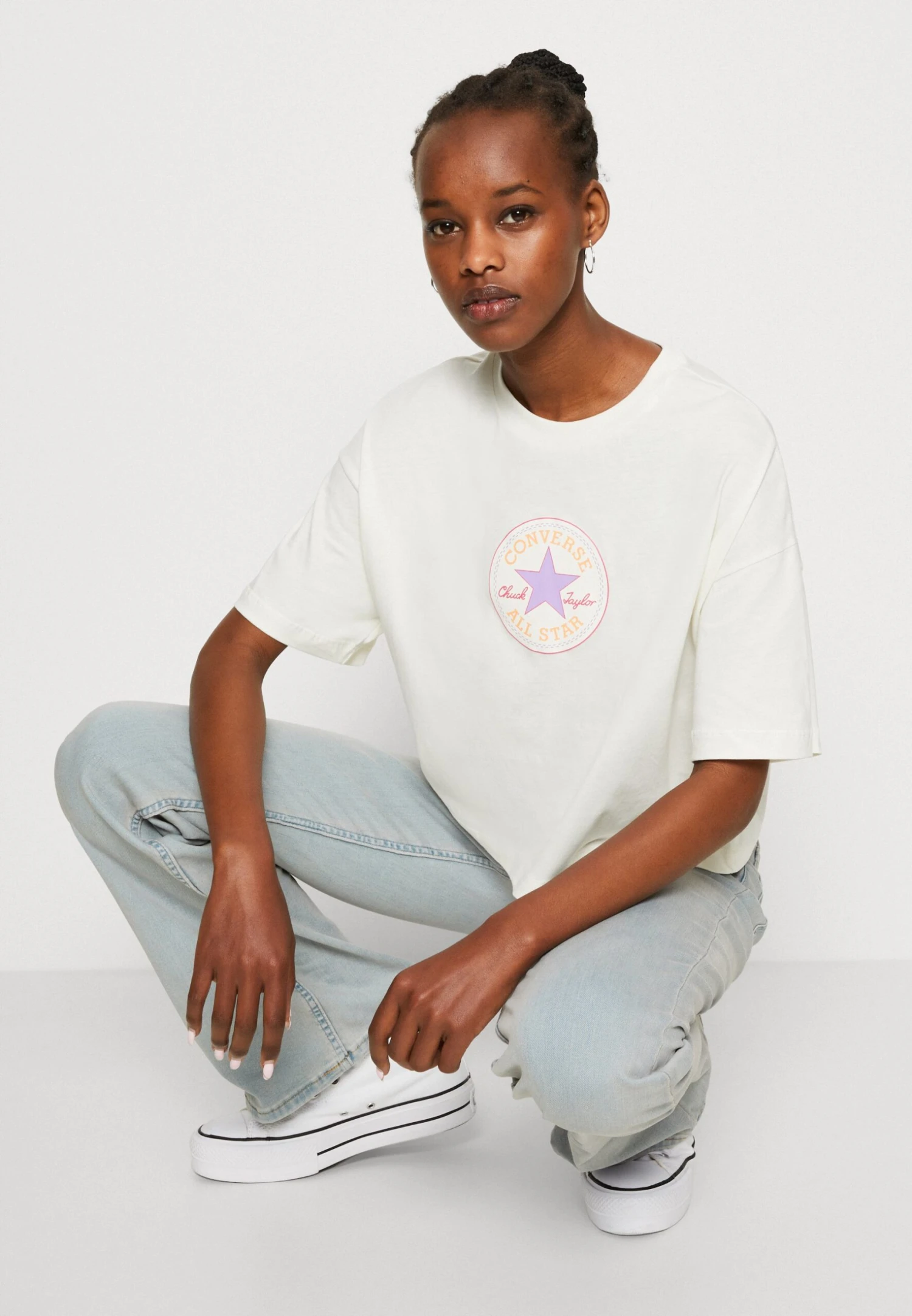 Converse Chuck Patch Boxy Tee - Print T-Shirt - Egret 4 Converse Chuck Patch Boxy Tee - Print T-Shirt - Egret - Image 4