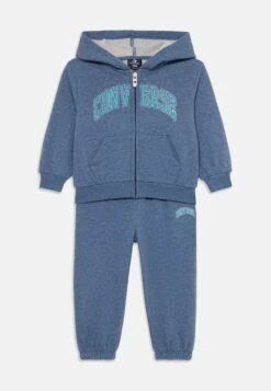Converse HERITAGE SET - Tracksuit - Branch Out -Converse Store c8eac093dce64b00bf17984e165d746a