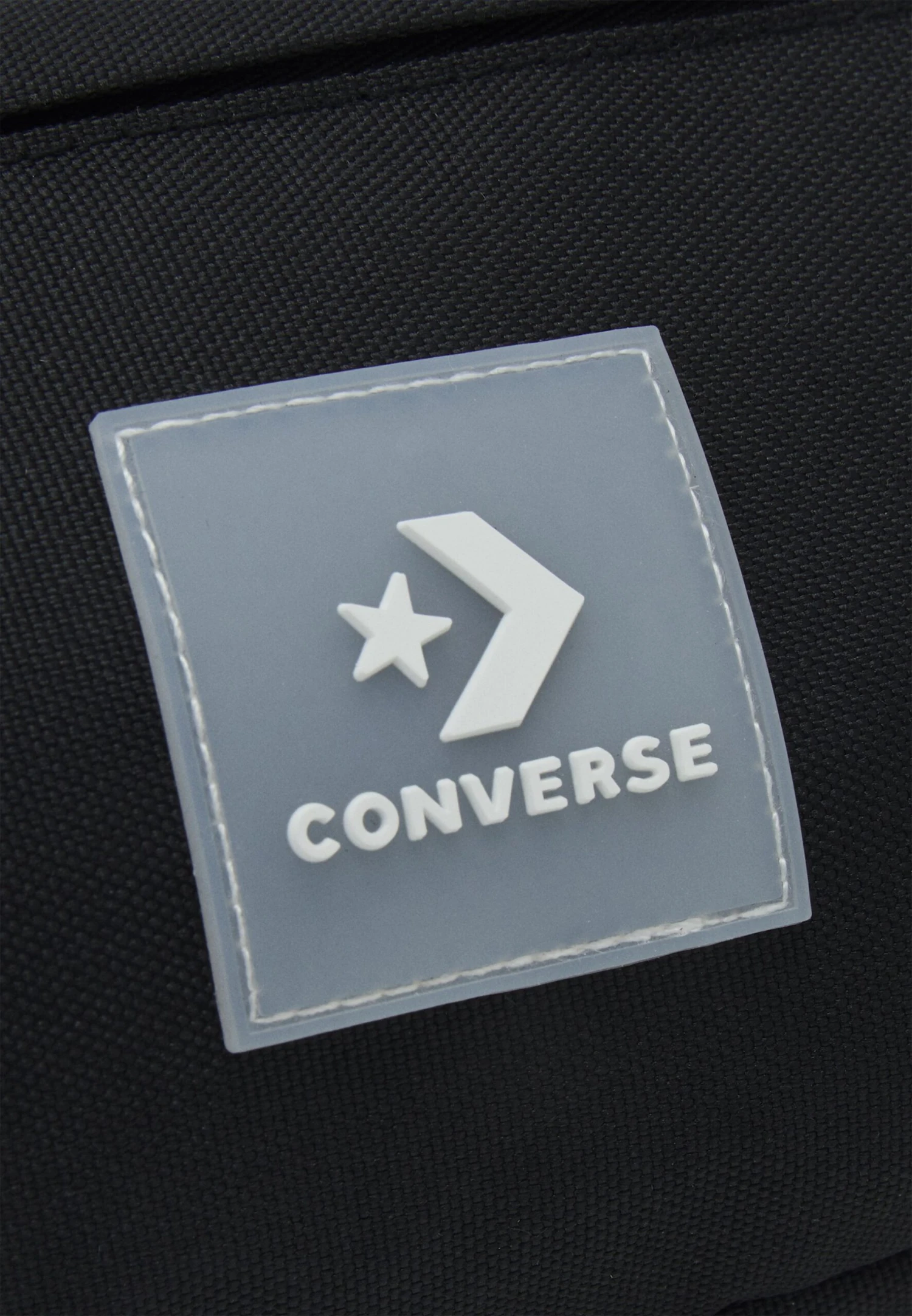 Converse Star Chevron Core Crossbody Bag - Bum Bag - Black 4 Converse Star Chevron Core Crossbody Bag - Bum Bag - Black - Image 4