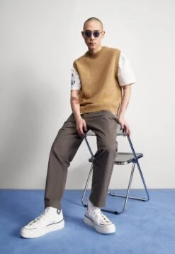 Converse Chuck Taylor All Star Construct Unisex - High-Top Trainers - Vintage White/Black/Egret -Converse Store d56a9069a04543108d6e1e31b78029ea