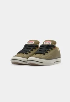 Converse CHUCK TAYLOR PUFF UNISEX - Trainers - Swamp Core/last Straw/white -Converse Store d6f689d6aa3c4adebc2e15b4e59f4710