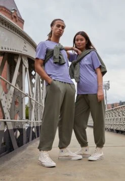 Converse Chuck Taylor Sneaker Patch Sweatpant Unisex - Tracksuit Bottoms - Olive