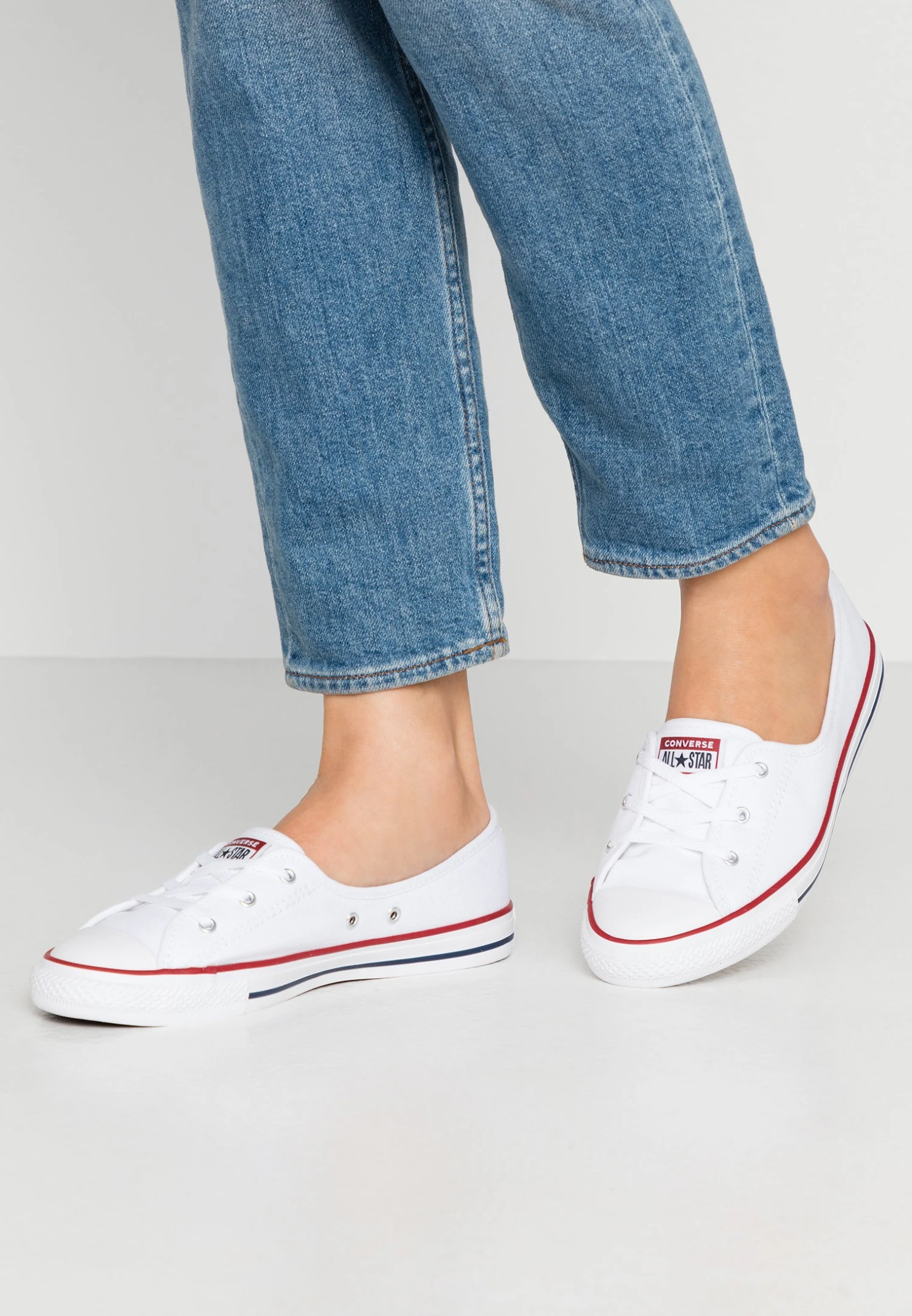 Converse Chuck Taylor All Star Ballet Lace - Trainers - White/Garnet/Navy 1 Converse Chuck Taylor All Star Ballet Lace - Trainers - White/Garnet/Navy