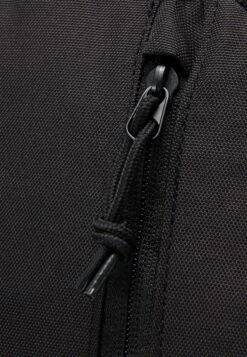 Converse Straight Edge Backpack Unisex - Rucksack - Black -Converse Store d8e071b653d54163935ae575037c745a