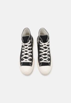 Converse Chuck Taylor All Star Lift - High-Top Trainers -Converse Store daf13db3aa694074ac4dbe8b0cd81cf3