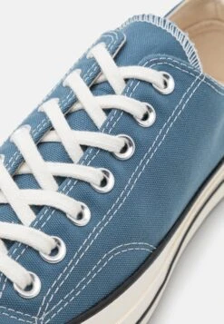 Converse Chuck 70 Unisex - Trainers - Deep Waters/Egret/Black 11 Converse Chuck 70 Unisex - Trainers - Deep Waters/Egret/Black -Converse Store ec8b2d79b42542bda565e5be7b22ee27