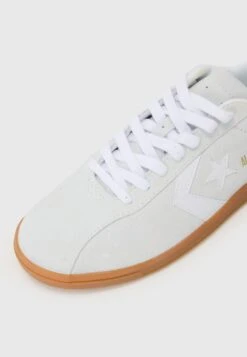 Converse CLASSIC TRAINER UNISEX - Trainers - Moonbathe/white -Converse Store eccab4b6142346e4b569ab681f178dd9