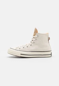 Converse Chuck Hickory Stripe Unisex - High-Top Trainers - Desert Sand/Egret