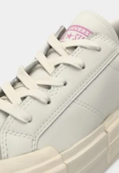 Converse CHUCK TAYLOR ALL STAR CRUISE - Trainers - Cliffside Rose/vintage White -Converse Store f55cf4aab08447f685d419496eb42aff