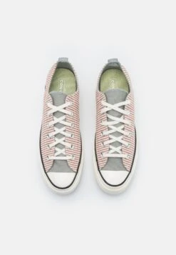 Converse Chuck 70 Heritage Unisex - Trainers - Mineral Clay/Slate Sage/Beige -Converse Store f81e75d0786e4949b37158e759921116