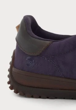 Converse CHET LO RUN STAR TRAINER UNISEX - Trainers - Nightshade -Converse Store f97fdd4ea45a4badb613d8a0c82ad7db