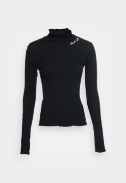 Converse Long Sleeve - Long Sleeved Top -Converse Store fb09f069fb804a0aabbffb5d1834ba71