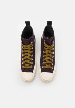 Converse Chuck 70 Gore-Tex Counter Climate Unisex - High-Top Trainers - Black Cherry/Yellow/Egret -Converse Store fd908be6f4064ec4bdf68bdcb8366ed0
